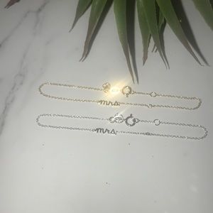 *Bezel-Set Diamond* Shy by Sydney Evan MRS Braclt